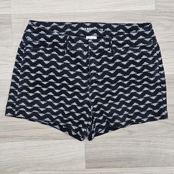 OLD NAVY Women Navy Blue Patterned Pixie Chino Shorts Size 2 - Picture 1 of 7